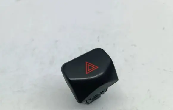 Nissan Note (E11) Hazard light switch 06019