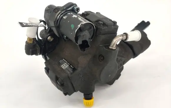 Volvo C30 Fuel injection high pressure pump 9662021580 A2C27100268