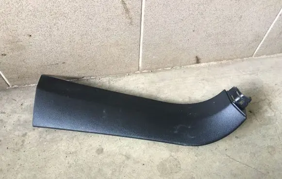 Tesla Model S Tailgate trim 100925200