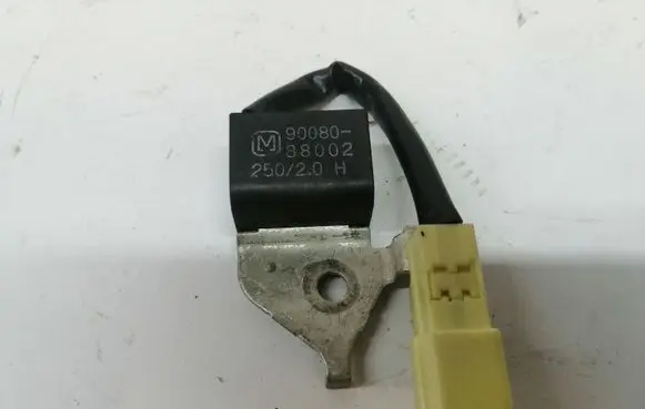 Toyota Avensis T250 Sensor 9008088002