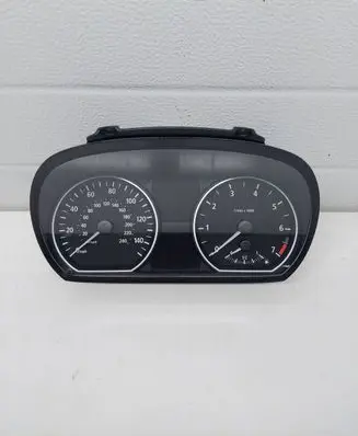 BMW 1 E81 E87 Speedometer (instrument cluster) 6947136 100007741 102496211