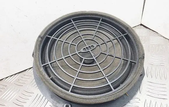 Audi A1 Front door speaker 8X0035415C