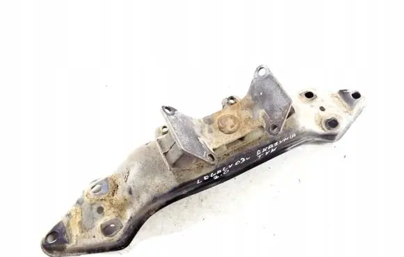 Subaru Legacy Gearbox mounting bracket