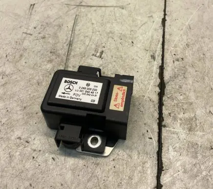 Mercedes-Benz E W211 ESP acceleration yaw rate sensor 0005422481 0265005230