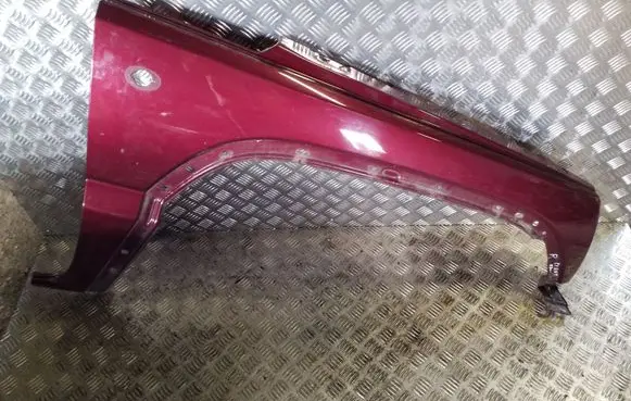 Jeep Cherokee III KJ Fender