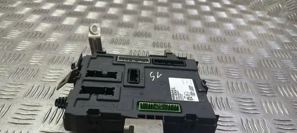 Nissan Qashqai Comfort/convenience module 284B14CB3A 116RAI002868