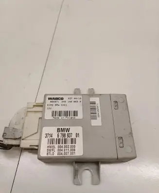 BMW 5 F10 F11 Air suspension control unit module (rear) 6798937 3714679893701