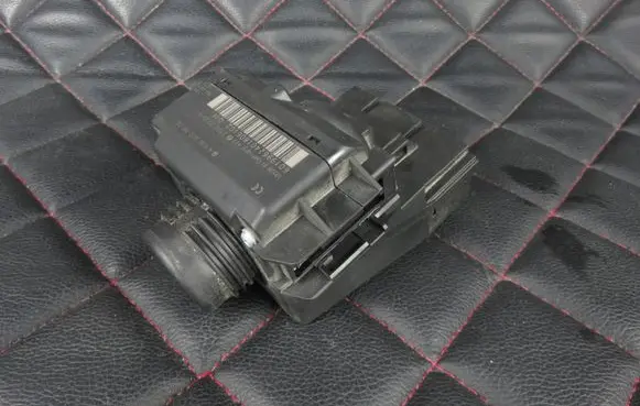 Mercedes-Benz Sprinter W906 Ignition lock A9069008600 3300302001