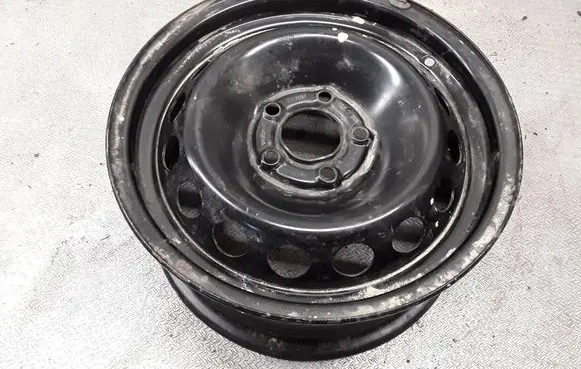Volvo V70 R15 steel rim 9157507