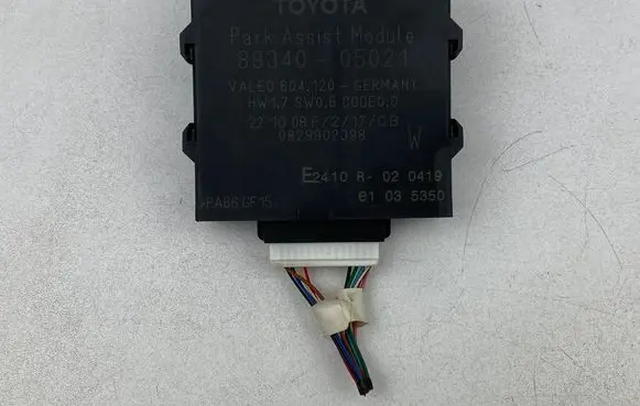Toyota Avensis T270 Parking PDC control unit/module 8934005021