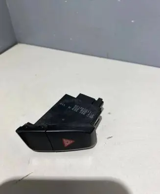 Audi A5 Sportback 8TA Hazard light switch 8K2941509A 113100128