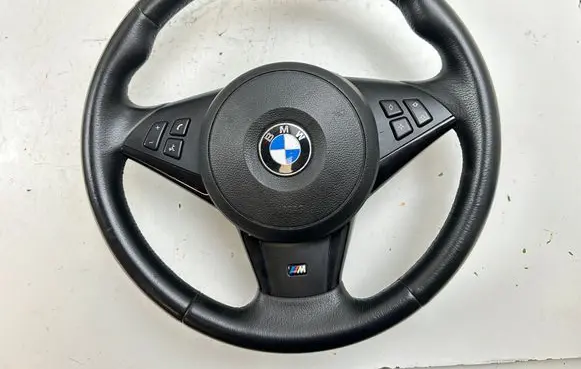 BMW 5 E60 E61 Steering wheel 33677298902K 7048401