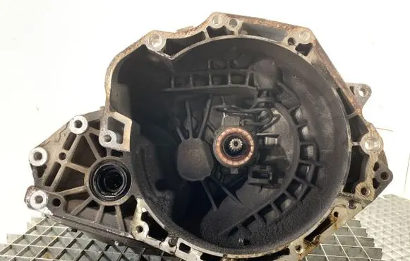 Opel Zafira A Manual 5 speed gearbox F17W419
