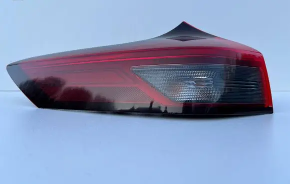 Nissan X-Trail T33 Rear/tail lights 2202378W 220-2378W