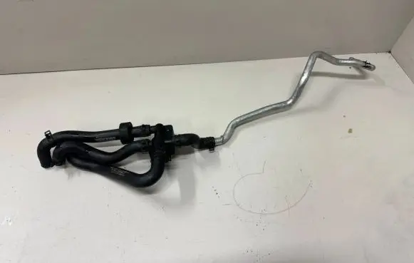 Mercedes-Benz S W222 Coolant heater control valve A2228303096 A2228303196 A2228303696