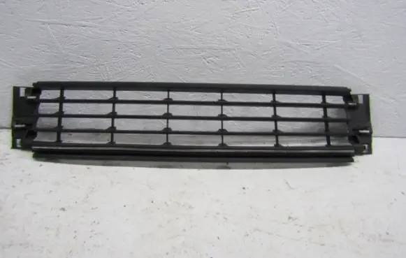 Volkswagen Polo V 6R Front bumper lower grill 6C0853677B