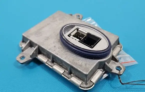BMW X5 F15 Headlight ballast module Xenon 130732931815 IMPRK1537036