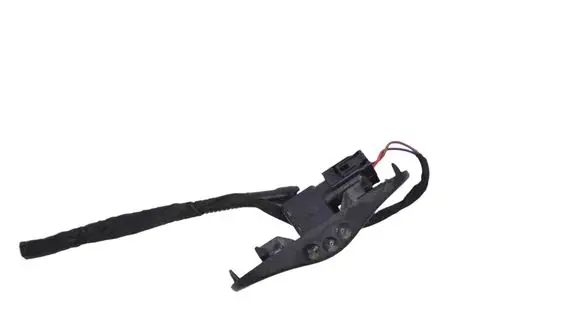 Windshield washer spray nozzle