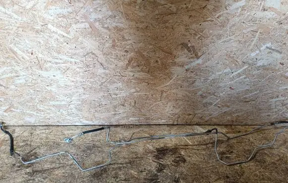 Volkswagen Multivan T5 Air conditioning (A/C) pipe/hose