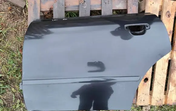 Audi A4 S4 B5 8D Rear door