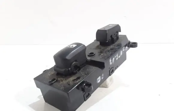 Hyundai Santa Fe Electric window control switch 371510