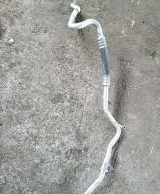 Ford C-MAX I Air conditioning (A/C) pipe/hose