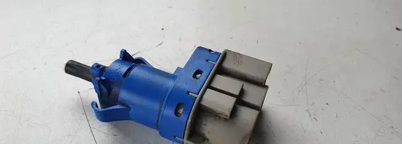 Ford Focus Brake pedal sensor switch