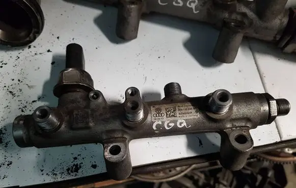 Audi A7 S7 4G Fuel main line pipe 059130089BT