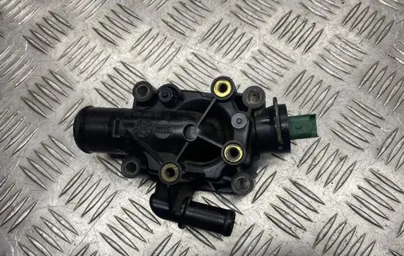 Citroen C3 Thermostat housing 9647265980