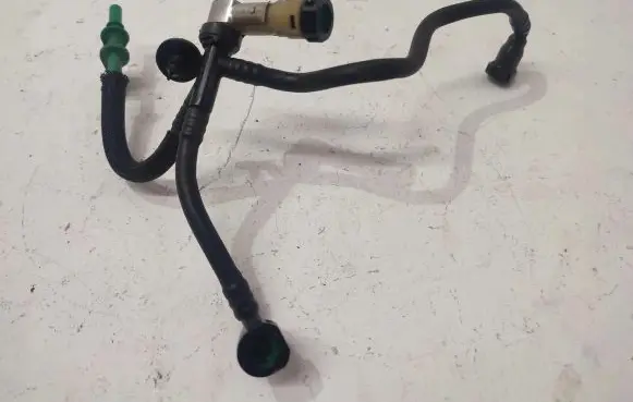 Citroen DS5 Fuel return line/hose 
