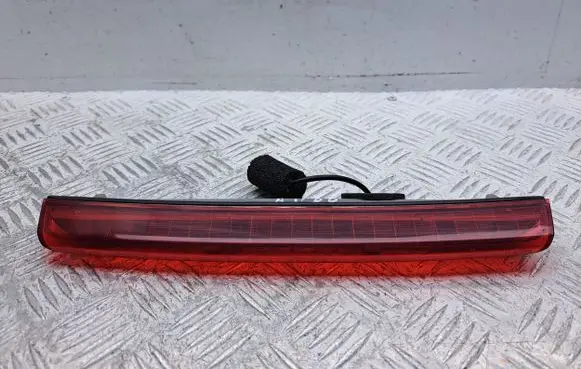 Toyota Avensis T250 Third/center stoplight 8157005090