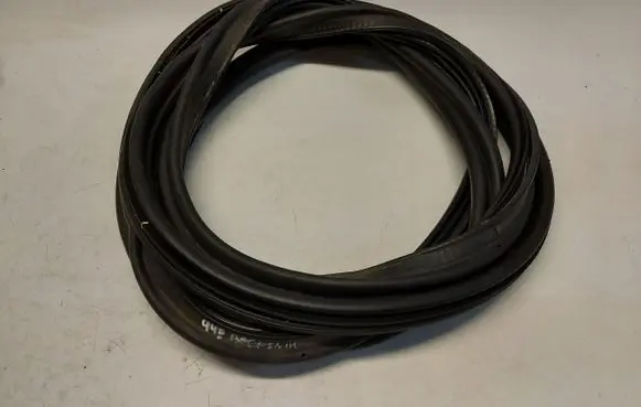 Audi Q4 Sportback e-tron Trunk rubber seal (body) 89E827705JLK01
