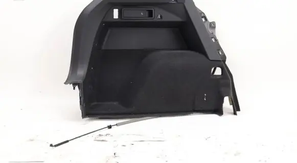 Volkswagen Tiguan Other trunk/boot trim element 5775966