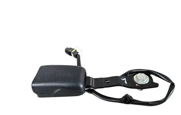 Mitsubishi Space Star Front seatbelt buckle