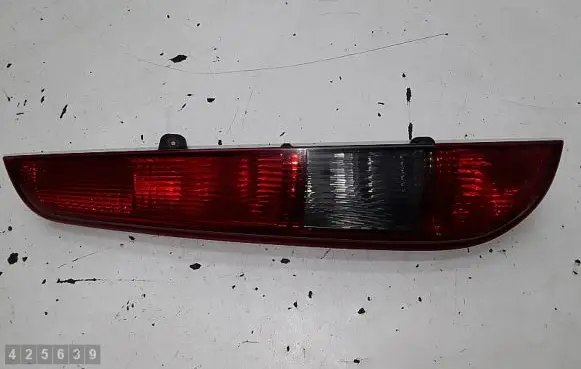Ford Focus Rear/tail lights 4M5113405F