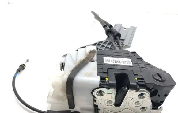 Hyundai Tucson TL Rear door lock 81410D7510