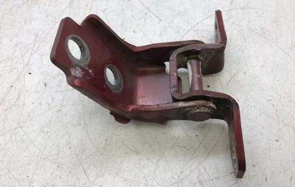 Mazda CX-3 Front door upper hinge 