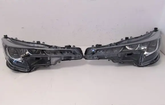 Toyota Corolla E210 E21 Headlights/headlamps set 8111002S60 90119224 8115002S60