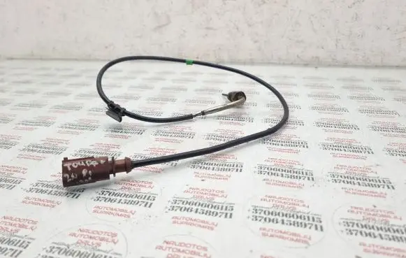 Volkswagen Touran II Exhaust gas temperature sensor 03L906088DK
