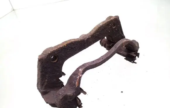 Toyota Auris 150 Front Brake Caliper Pad/Carrier 