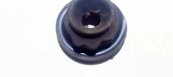 Volkswagen Bora Front coil spring rubber mount 1j0512149b