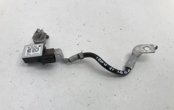 Hyundai i20 (BC3 BI3) Negative earth cable (battery) 37180Q0000