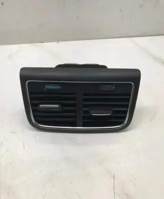 Audi A4 S4 B8 8K Rear air vent grill 8K0819203E