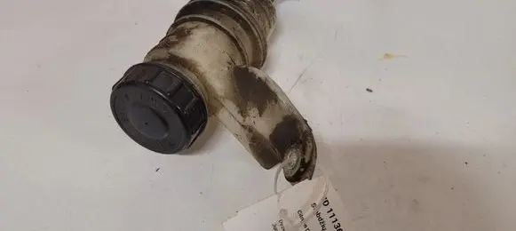 Citroen C5 Brake fluid reservoir