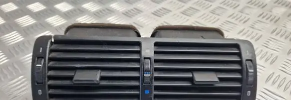 BMW 3 E46 Dash center air vent grill 8363199 8361895 8370741