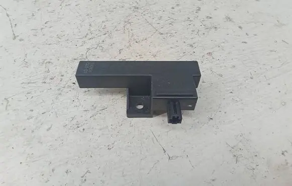 Audi A5 8T 8F Keyless (KESSY) go control unit/module 8K0907247