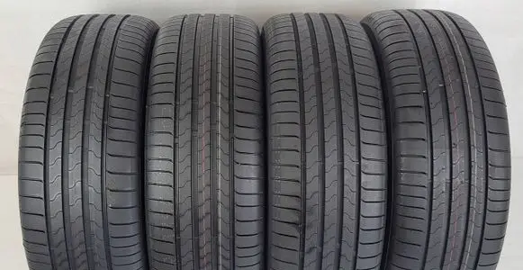 Audi Q3 8U R17 summer tire 3286342845715 21560R17