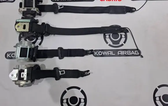 Audi S5 F5 Set of seat belts 8W7857705E 8W7857706E 8W7857805E