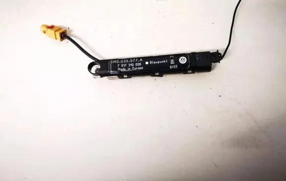 Volkswagen Golf Plus Antenna control unit 5m0035577a
