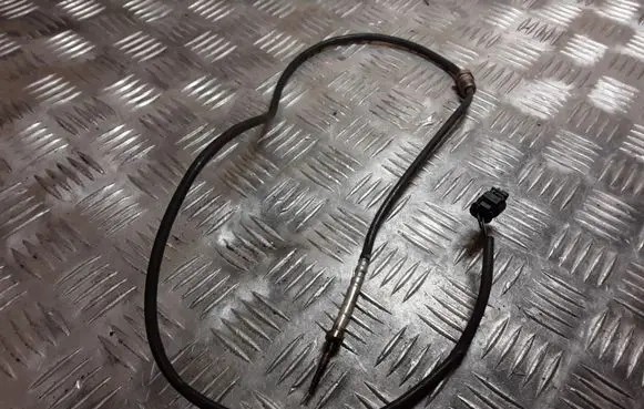 BMW 5 F10 F11 Exhaust gas temperature sensor 022656002921 8514730